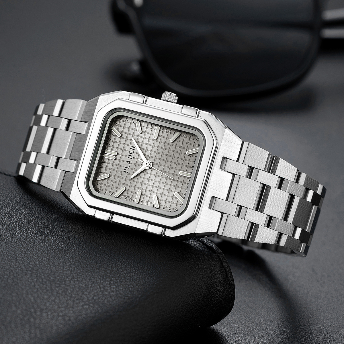 Jam Tangan Kuarsa Pria Dial Bi - Luxury Watch Investment ulasan dan harga